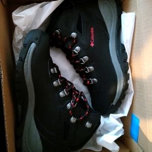 Colombia Hiking Snow Boots